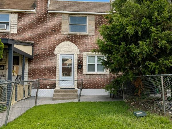 826 DELVIEW DRIVE, FOLCROFT, PA 19032