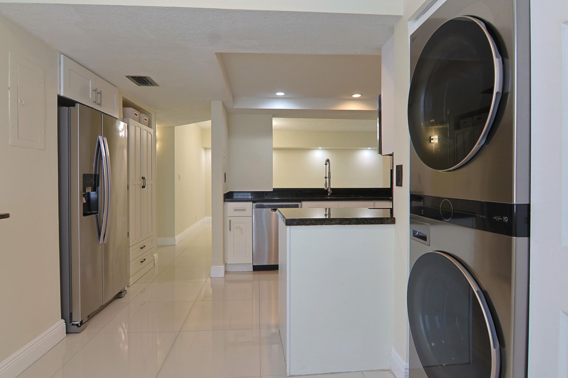 1900 Sabal Palm Drive, Unit 106, Davie, FL 33324 Photo