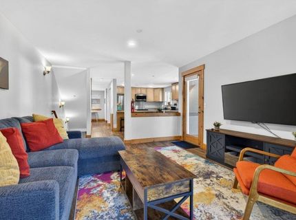 6980 Toyon Road, Tahoe Vista, CA 96148 Photo