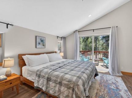6980 Toyon Road, Tahoe Vista, CA 96148 Photo
