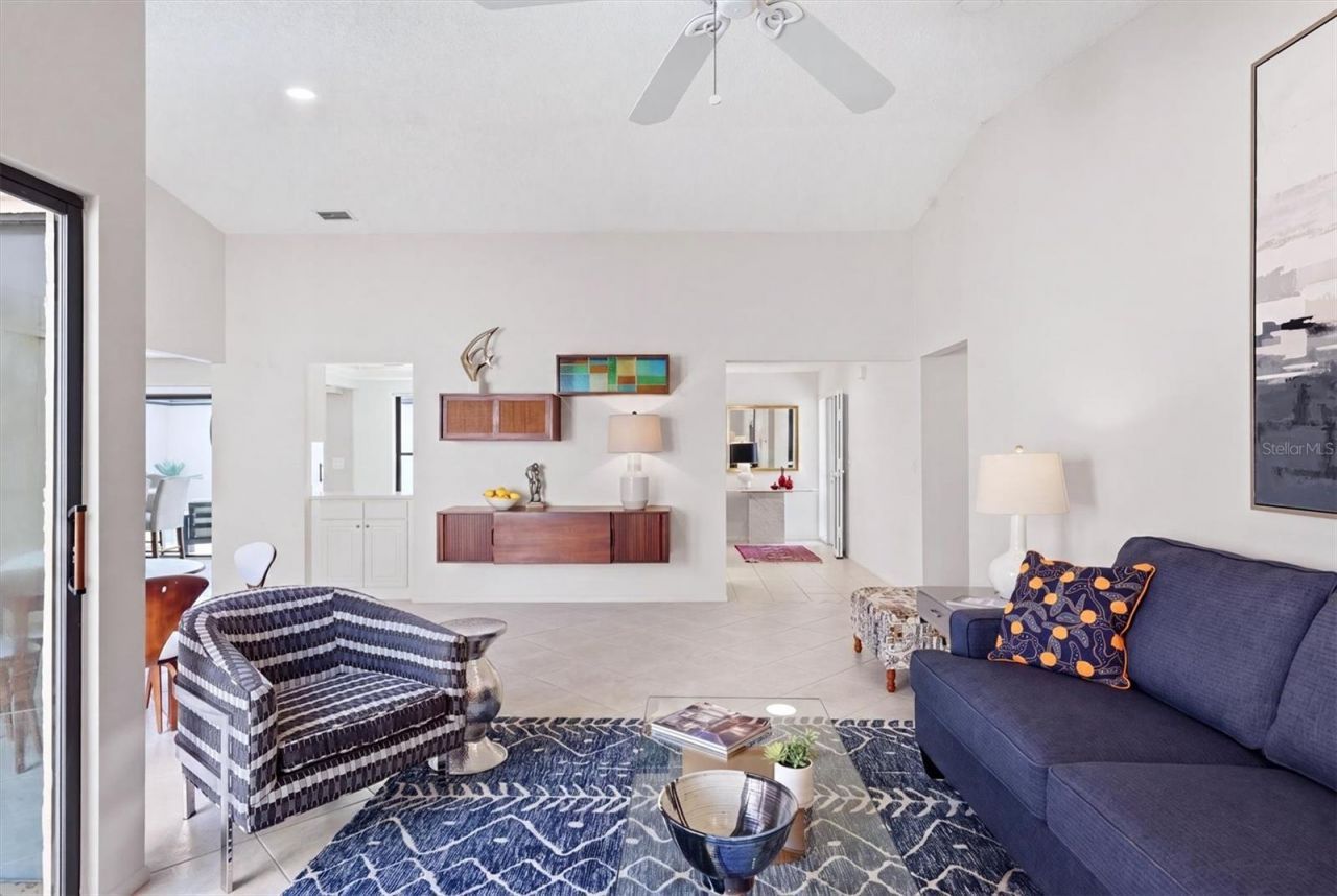 3615 Glen Oaks Manor Drive , Sarasota, FL 34232 Photo