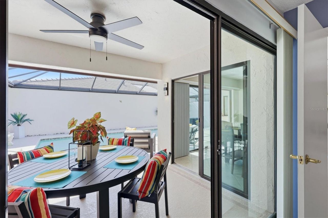 3615 Glen Oaks Manor Drive , Sarasota, FL 34232 Photo
