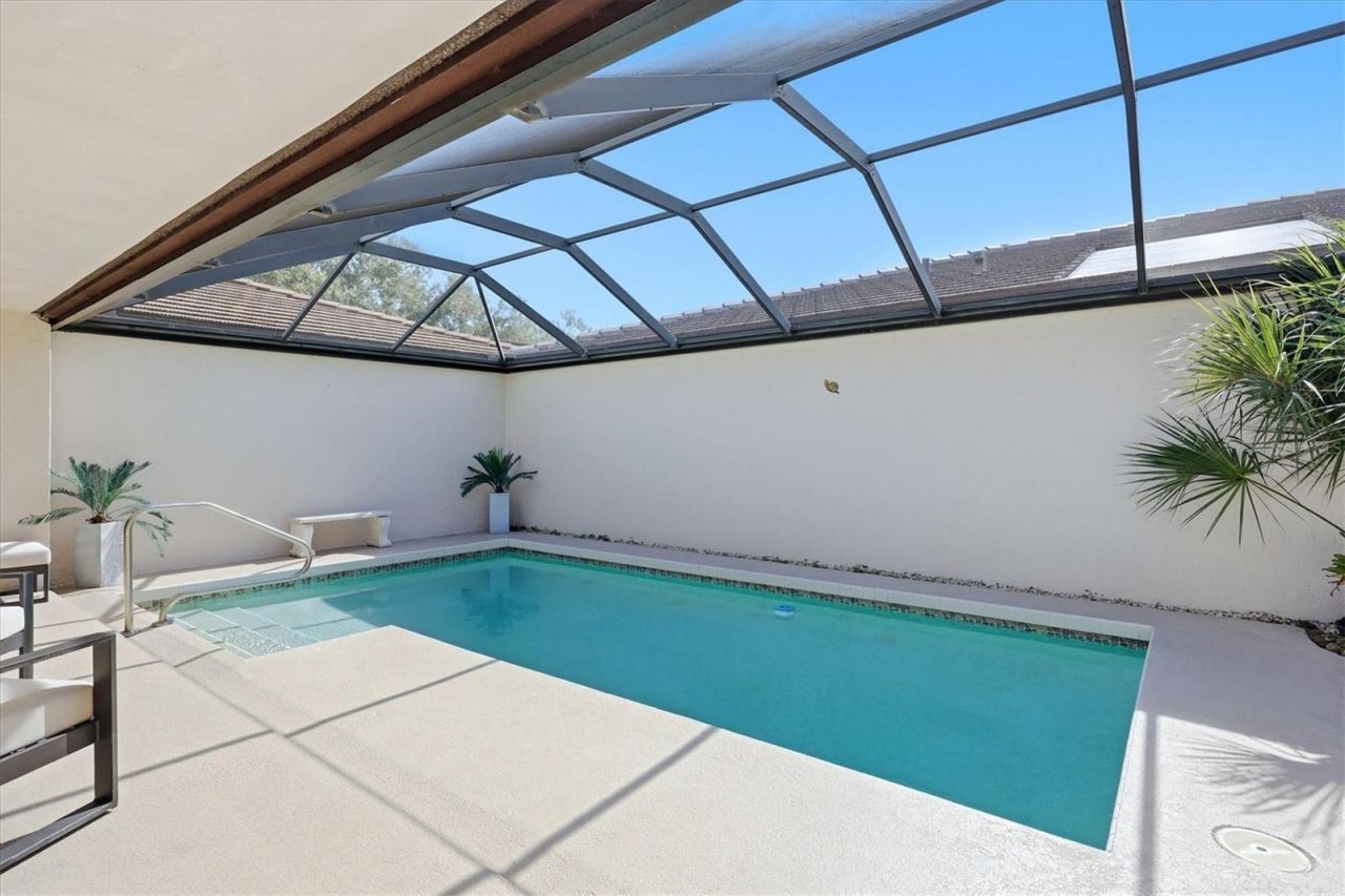 3615 Glen Oaks Manor Drive , Sarasota, FL 34232 Photo