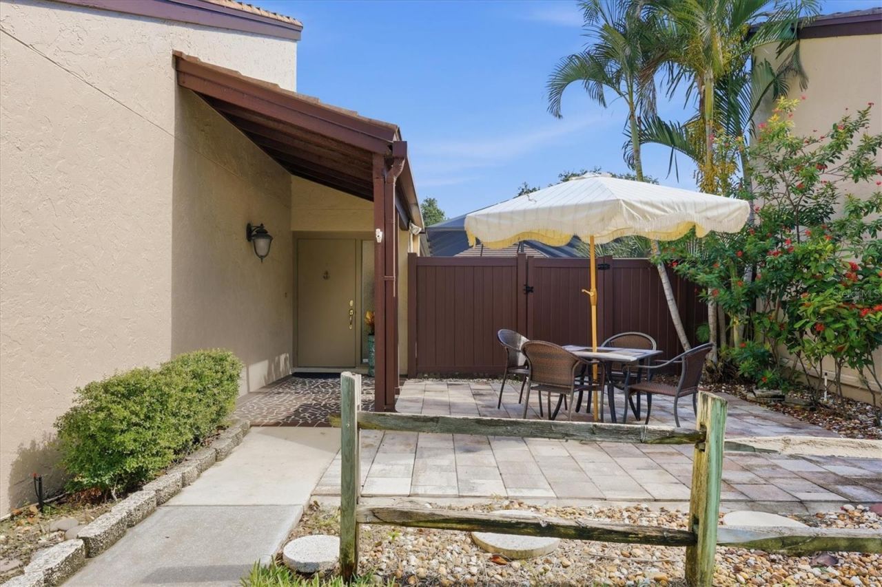 3615 Glen Oaks Manor Drive , Sarasota, FL 34232 Photo