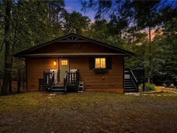 333 Bent Wood Lane, Blue Ridge, GA 30513