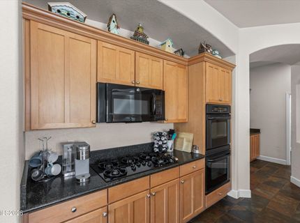 6170 Axis Drive, Sparks, NV 89436 Photo