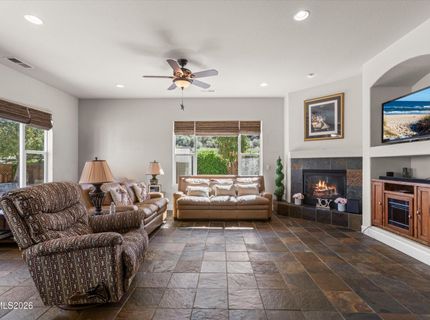 6170 Axis Drive, Sparks, NV 89436 Photo