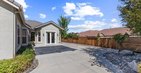 6170 Axis Drive, Sparks, NV 89436 Photo