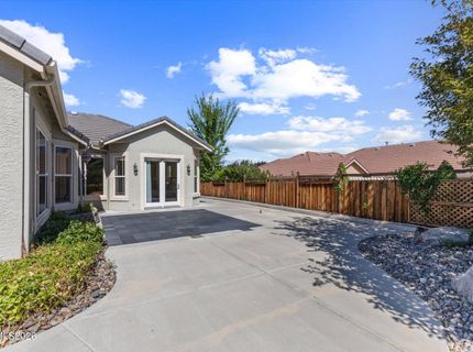 6170 Axis Drive, Sparks, NV 89436 Photo