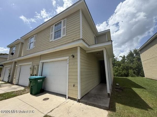 716 Layton Drive, Gulfport, MS 39507