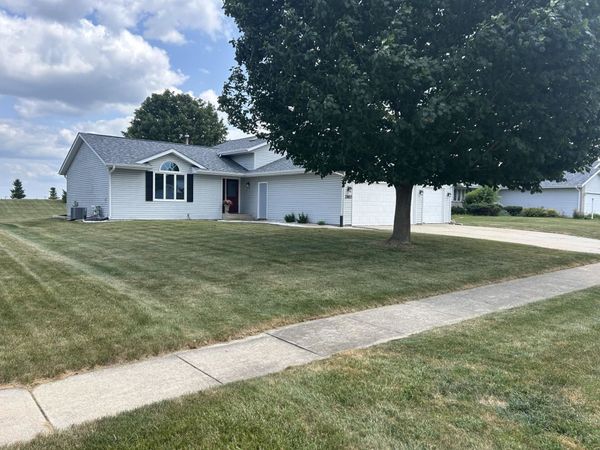 2920 Kregel Drive, ROCKFORD, IL 61109