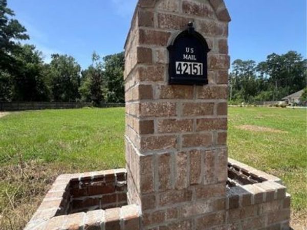 42151 JEFFERSON Drive, Hammond, LA 70403