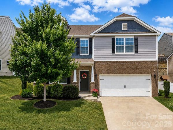 223 Marathon Lane , Candler, NC 28715
