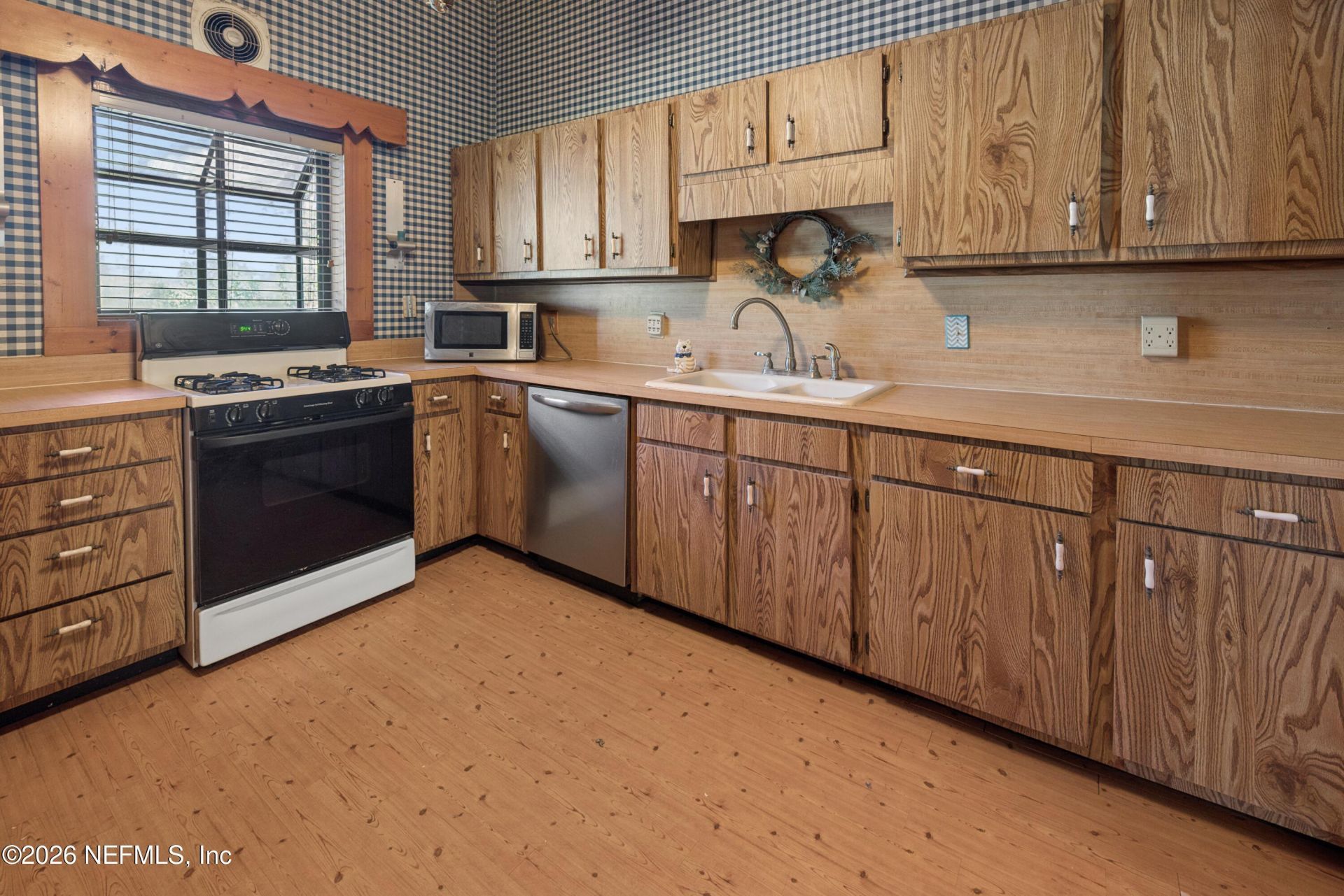 403 S Cherry Street, Starke, FL 32091 Photo