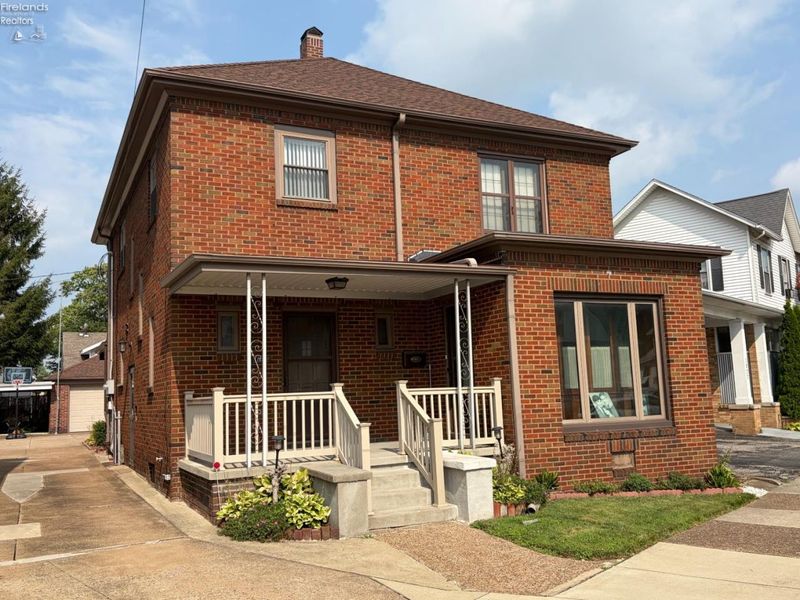 1031 Columbus Avenue, Sandusky, OH 44870 Photo 1