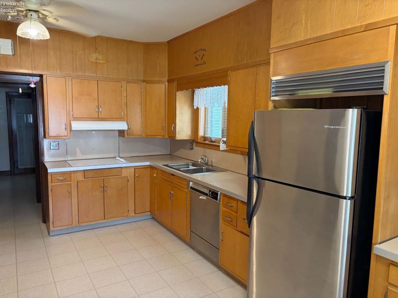 1031 Columbus Avenue, Sandusky, OH 44870 Photo 10
