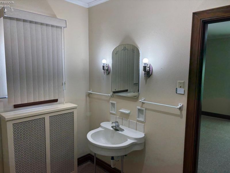 1031 Columbus Avenue, Sandusky, OH 44870 Photo 18