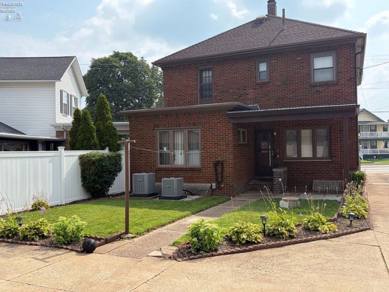 1031 Columbus Avenue, Sandusky, OH 44870 Photo 39