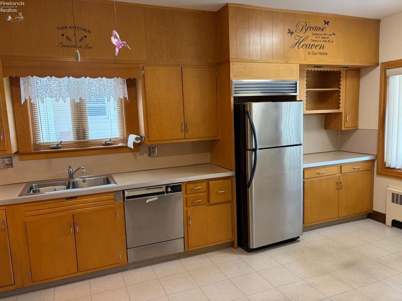 1031 Columbus Avenue, Sandusky, OH 44870 Photo 8