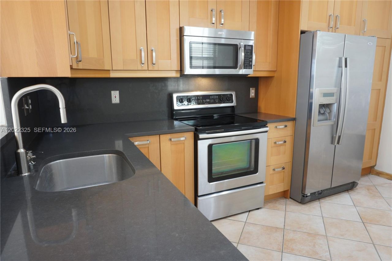 1868 Salerno Cir , Unit 1868, Weston, FL 33327 Photo