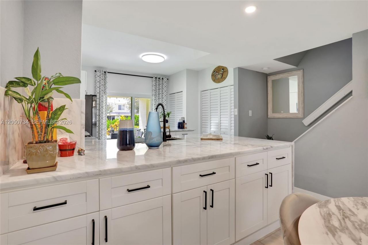 7921 Sanibel Dr , Unit 7921, Tamarac, FL 33321 Photo