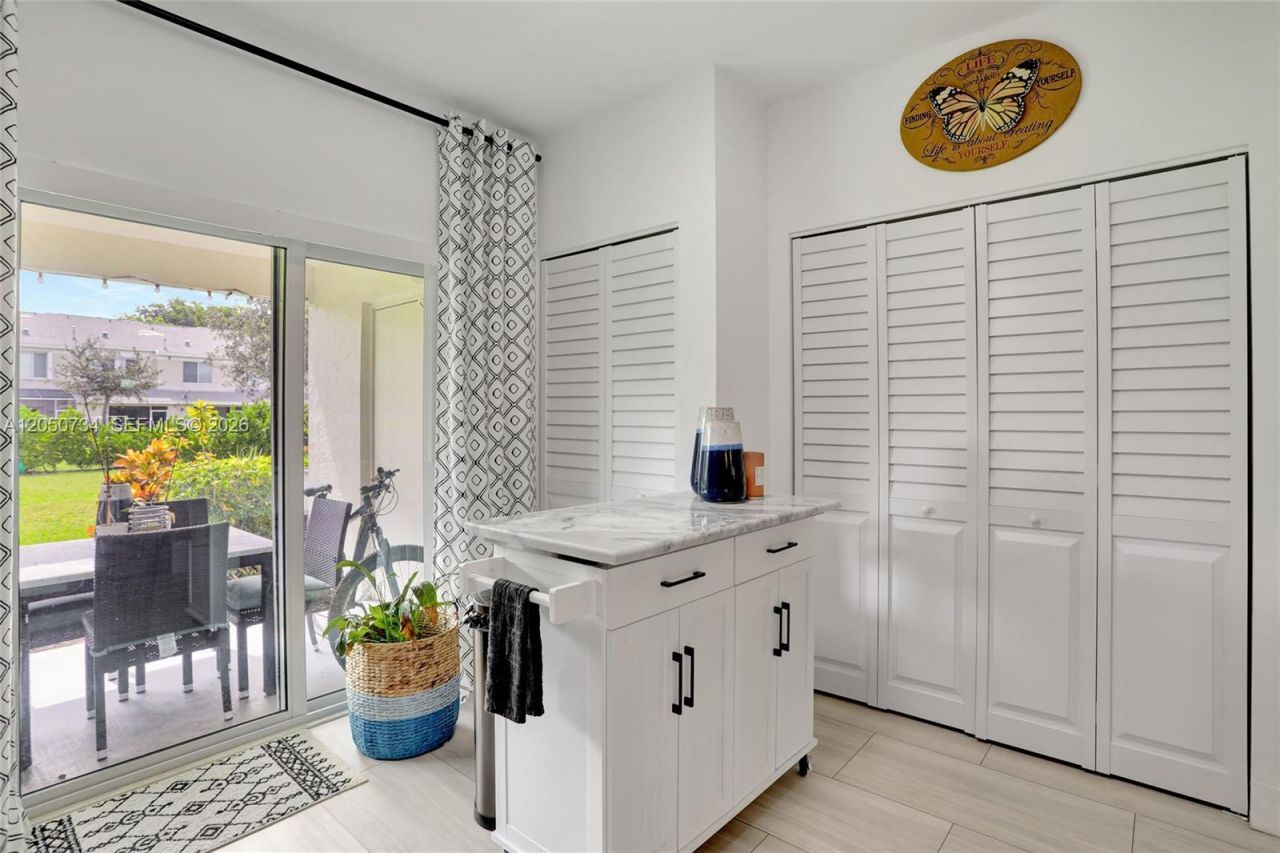 7921 Sanibel Dr , Unit 7921, Tamarac, FL 33321 Photo