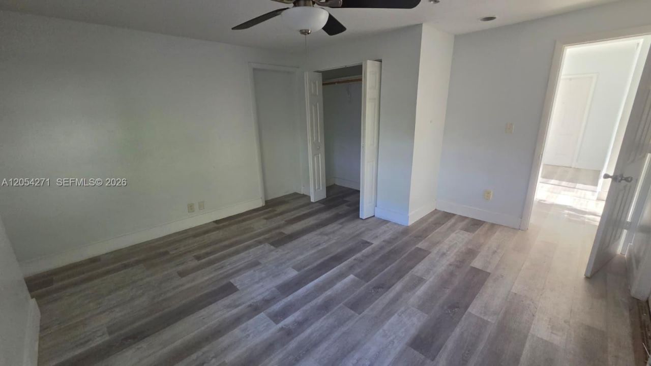 808 NE 10th St, Unit 3, Hallandale Beach, FL 33009 Photo