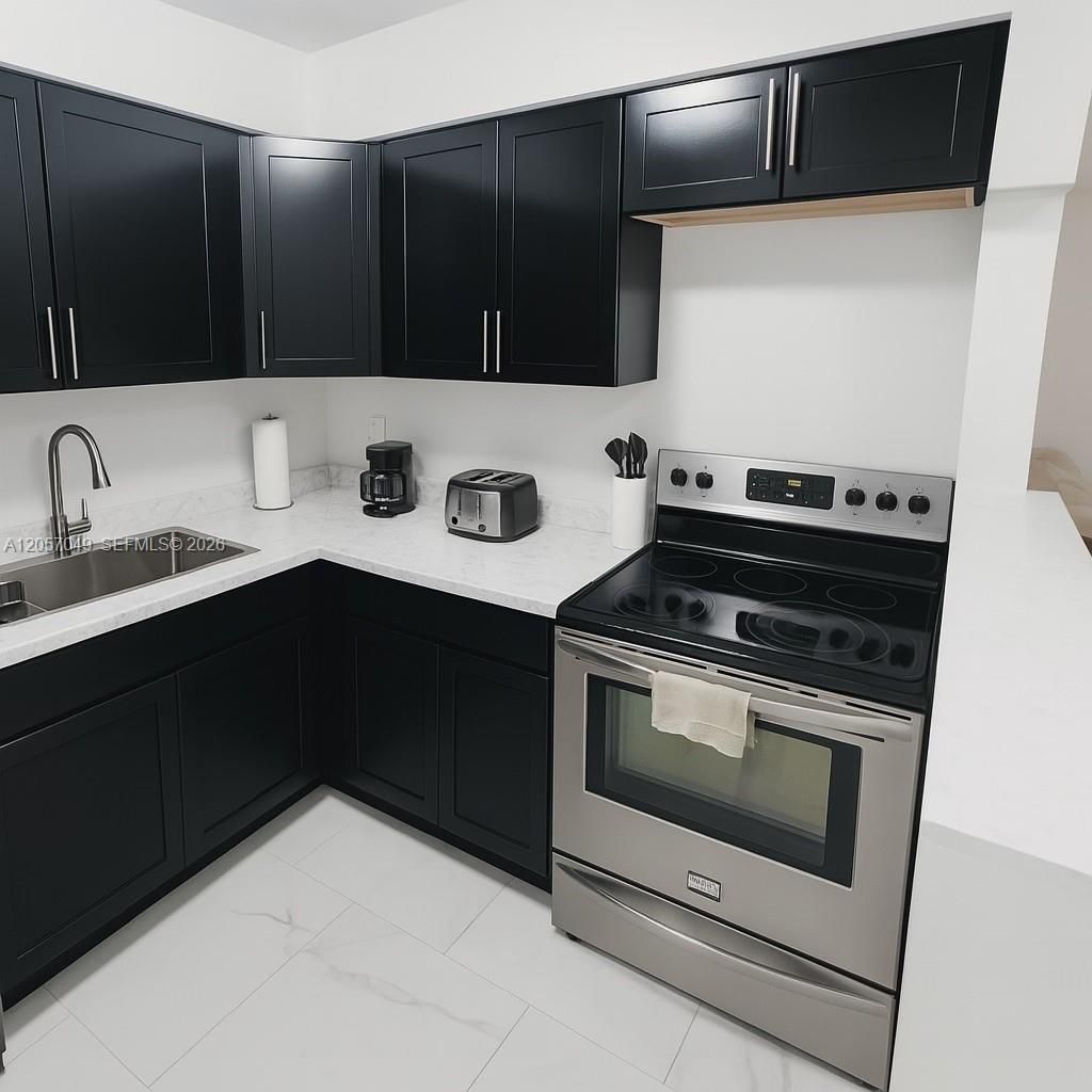 2231 NW 9th Ct , Fort Lauderdale, FL 33311 Photo