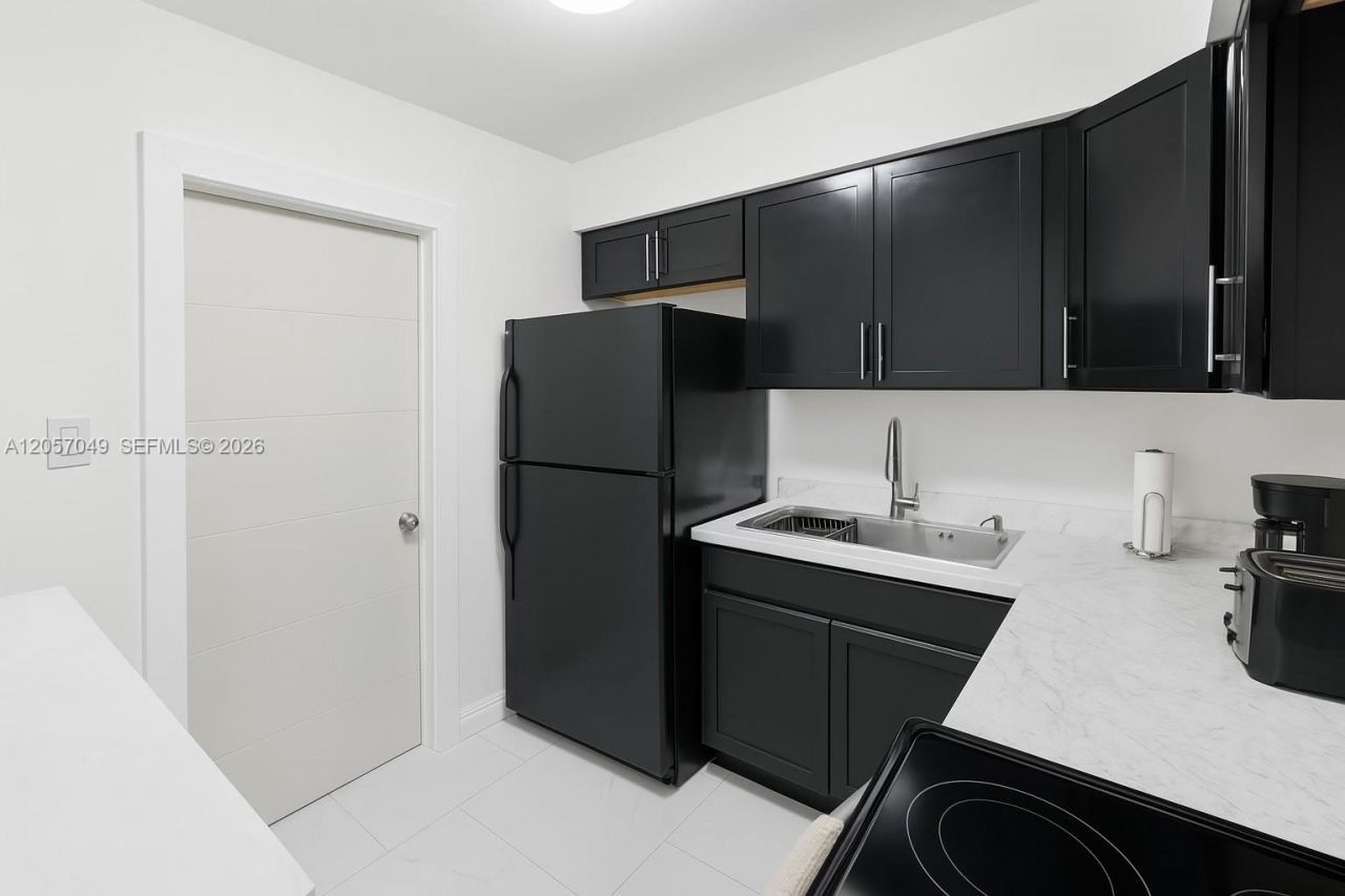 2231 NW 9th Ct , Fort Lauderdale, FL 33311 Photo