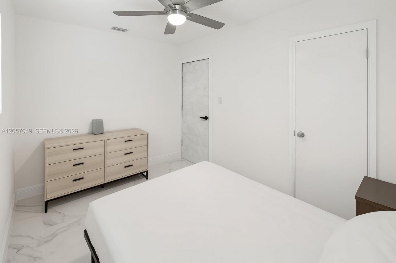2231 NW 9th Ct , Fort Lauderdale, FL 33311 Photo