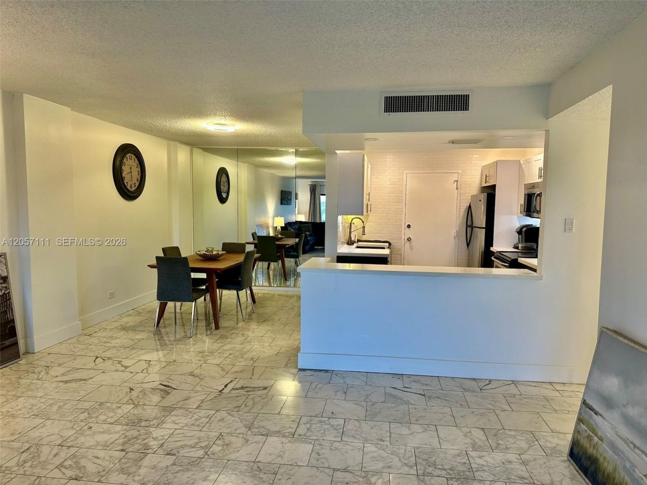 800 NE 195th St , Unit 314, Miami, FL 33179 Photo