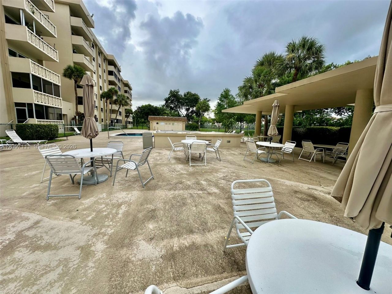 800 NE 195th St , Unit 314, Miami, FL 33179 Photo