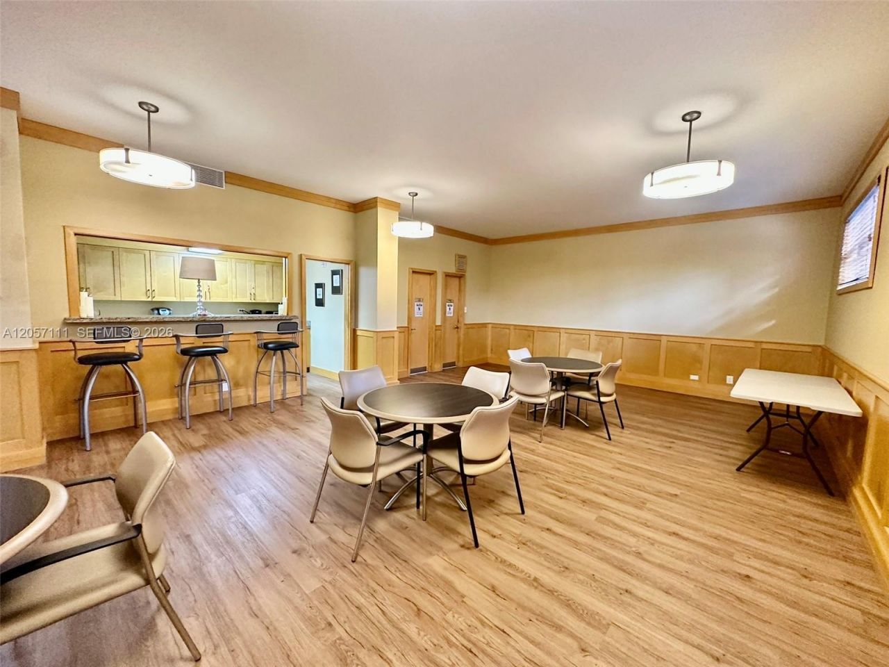 800 NE 195th St , Unit 314, Miami, FL 33179 Photo