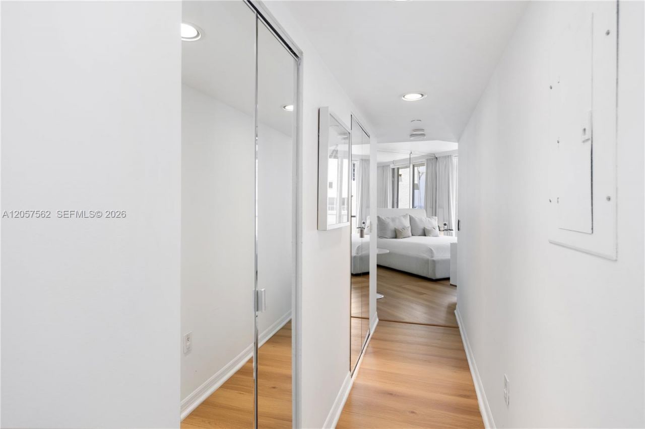16445 Collins Ave, Unit OS25, Sunny Isles Beach, FL 33160 Photo