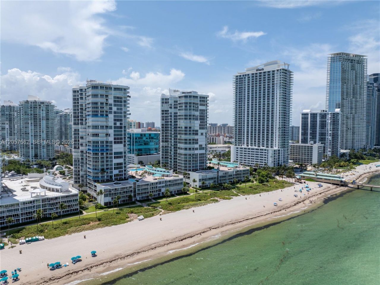 16445 Collins Ave, Unit OS25, Sunny Isles Beach, FL 33160 Photo