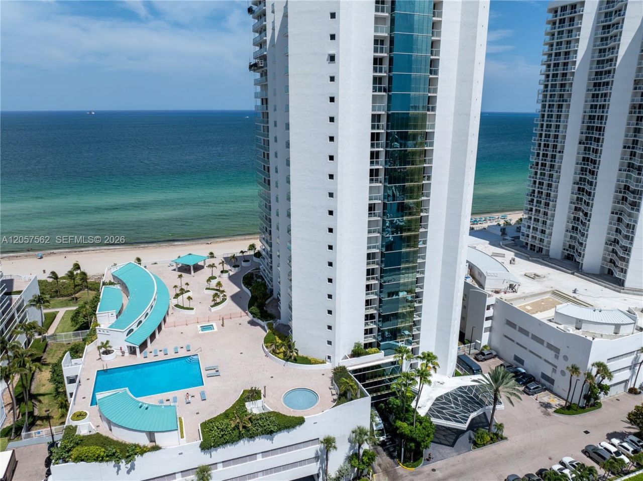 16445 Collins Ave, Unit OS25, Sunny Isles Beach, FL 33160 Photo