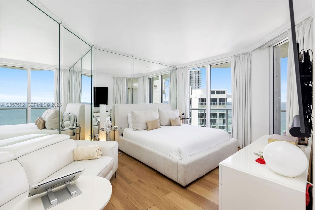 16445 Collins Ave, Unit OS25, Sunny Isles Beach, FL 33160 Photo