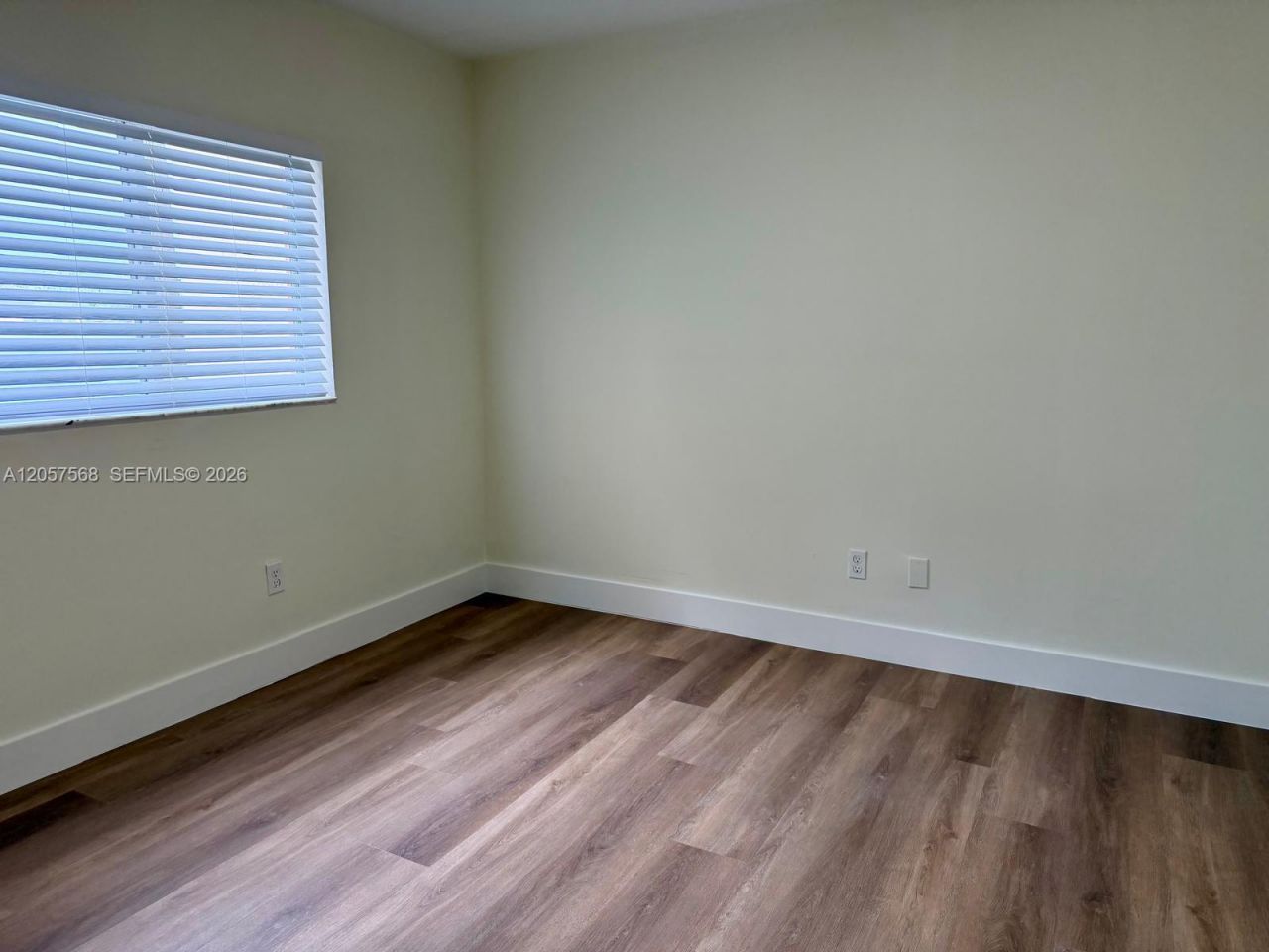 3690 N 56th Ave , Unit 906, Hollywood, FL 33021 Photo