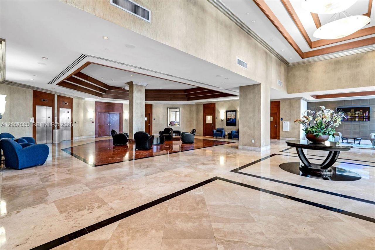 7900 Harbor Island Dr, Unit 1126, North Bay Village, FL 33141 Photo