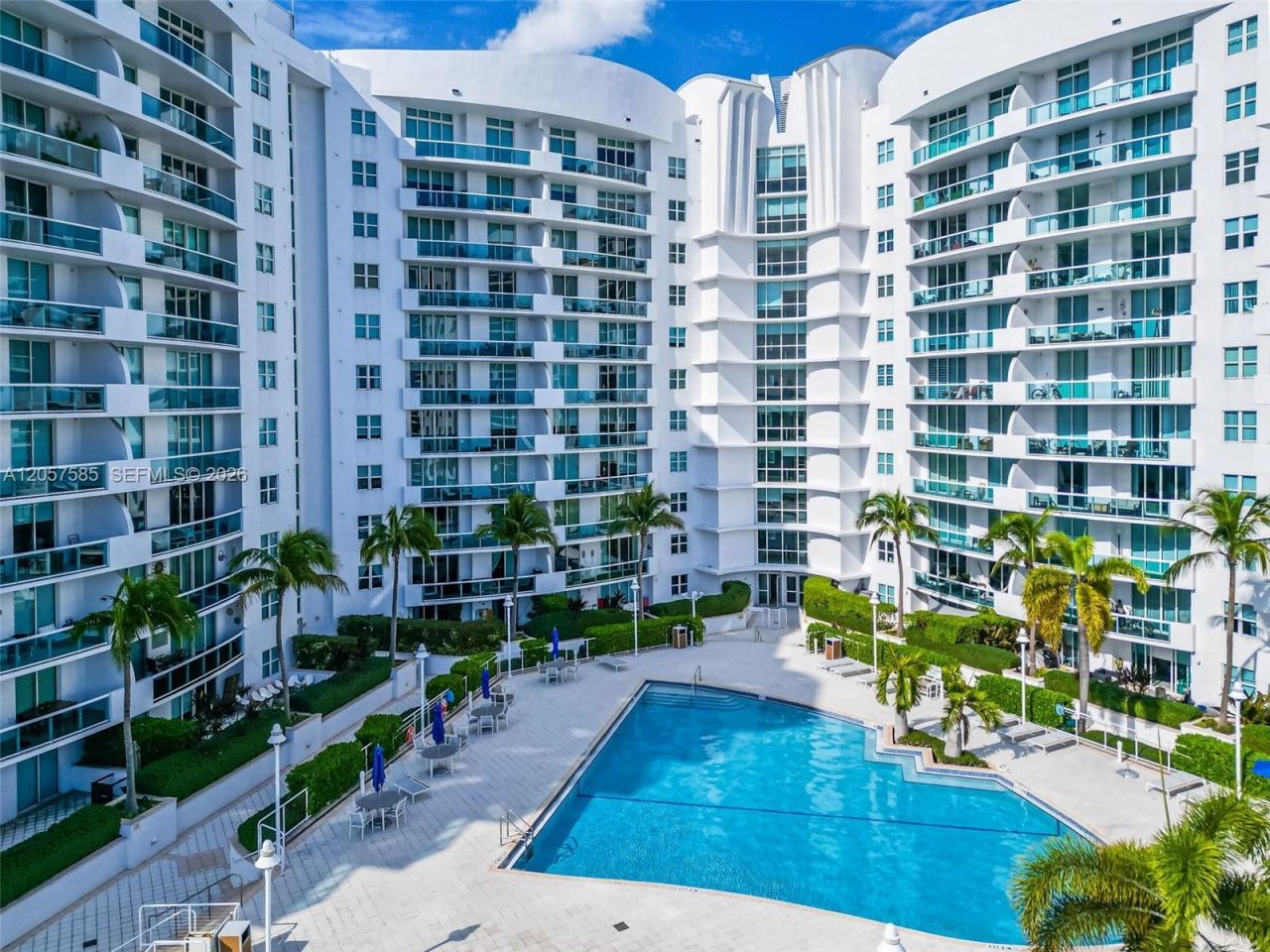 7900 Harbor Island Dr, Unit 1126, North Bay Village, FL 33141 Photo