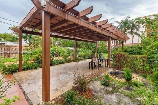 1025 NE 17th Way, Fort Lauderdale, FL 33304 Photo