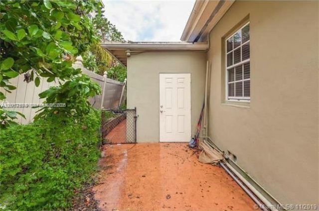 1025 NE 17th Way, Fort Lauderdale, FL 33304 Photo