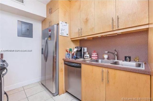 1025 NE 17th Way, Fort Lauderdale, FL 33304 Photo