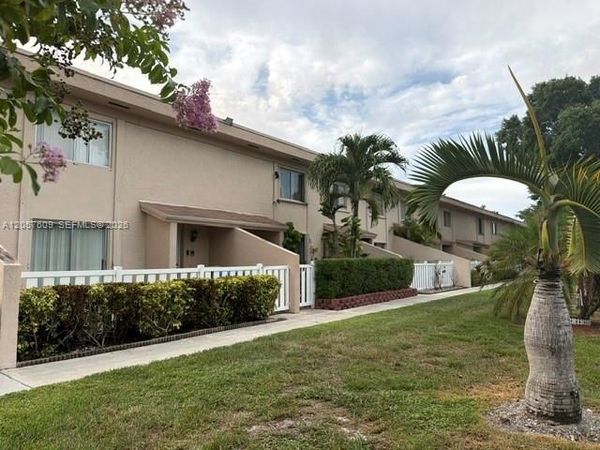 1419 NW 80th Ave , Unit F, Margate, FL 33063