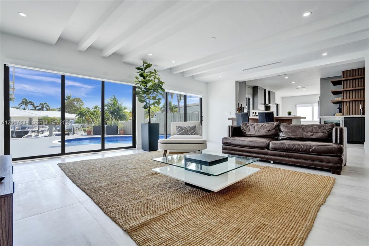3010 NE 46th St , Fort Lauderdale, FL 33308 Photo