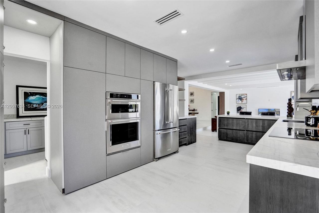 3010 NE 46th St , Fort Lauderdale, FL 33308 Photo