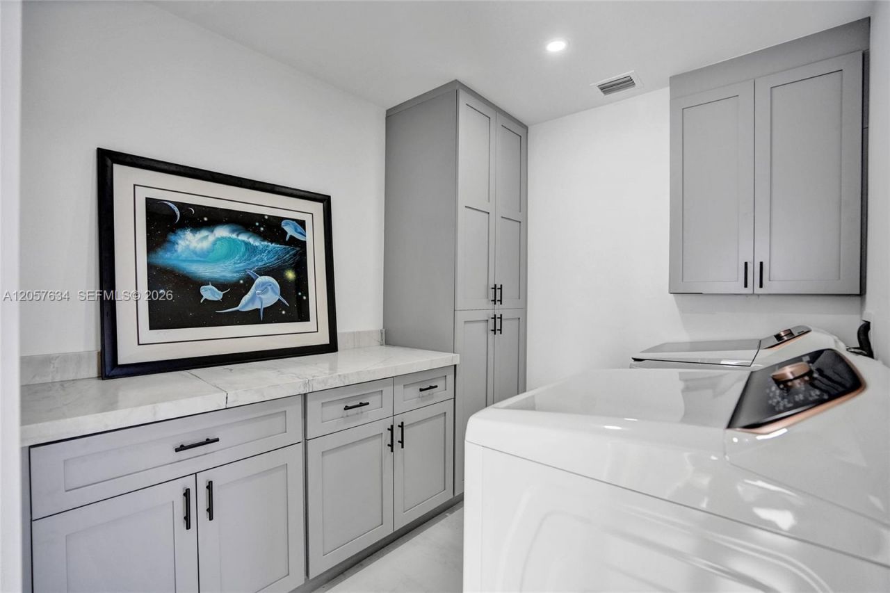 3010 NE 46th St , Fort Lauderdale, FL 33308 Photo