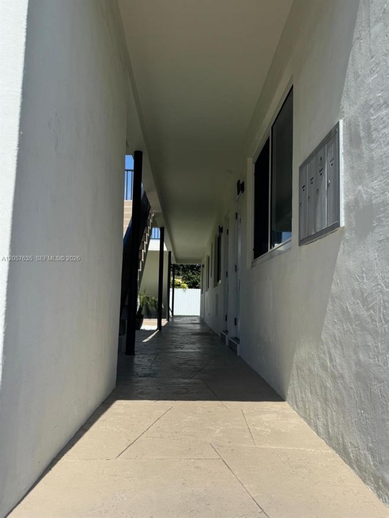 251 NW 57th Ave , Miami, FL 33126 Photo