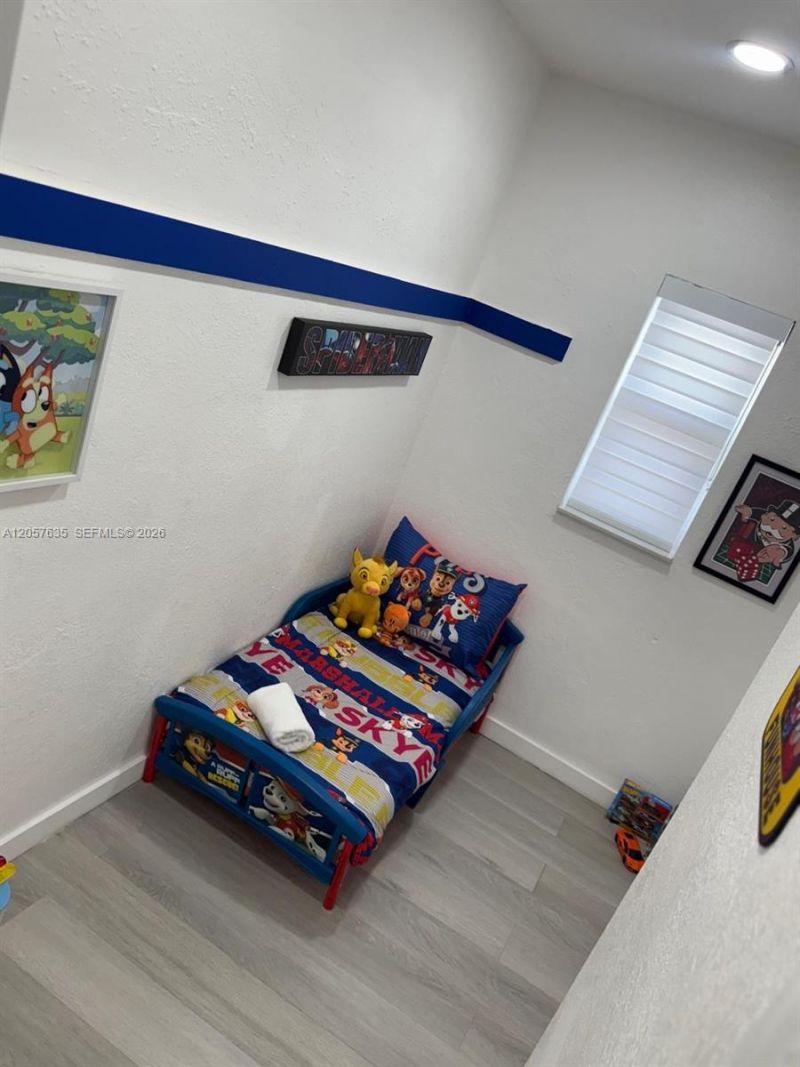 251 NW 57th Ave , Miami, FL 33126 Photo