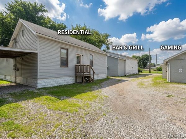 931 Neidringhaus Avenue , Granite City, IL 62040